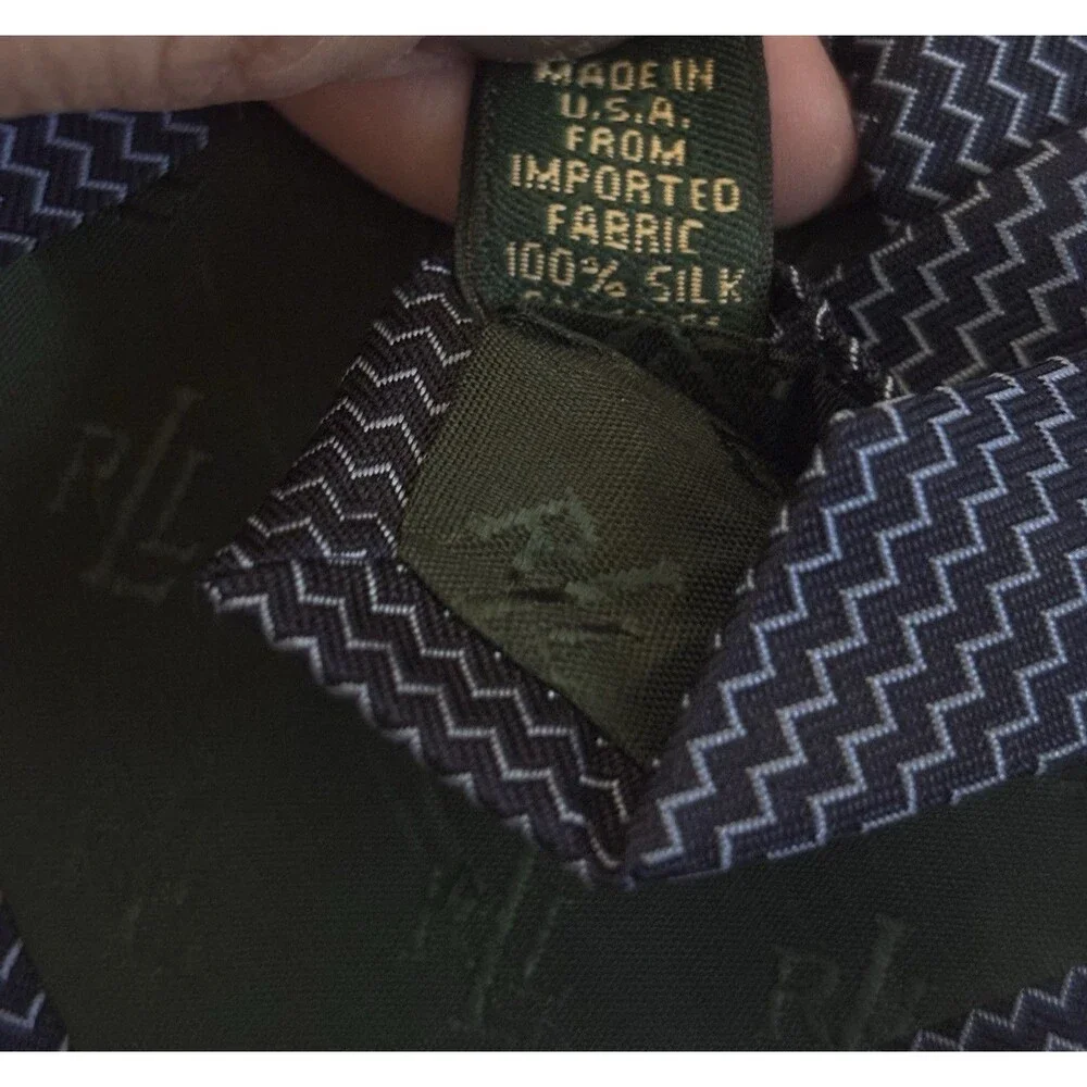 Lauren Ralph Lauren Men’s Tie 100% Silk Navy Blue Geometric Hand Finished